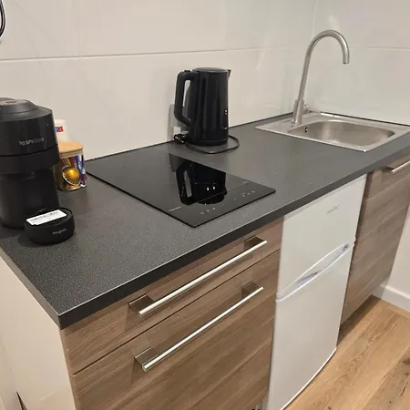 Sarah * Экс-ле-Бен